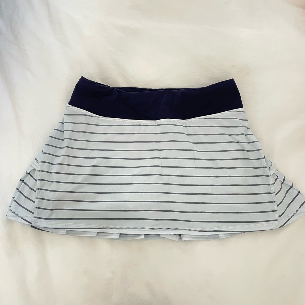 LuluLemon Pace Setter Skirt- Size 4